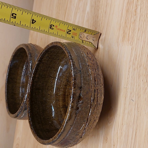 Signed Raku? POTTERY BOWLS BROWN UNUSED SET OF 2 - Picture 6 of 6
